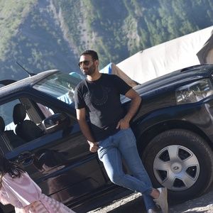 Meet your Posher, Arif hussain